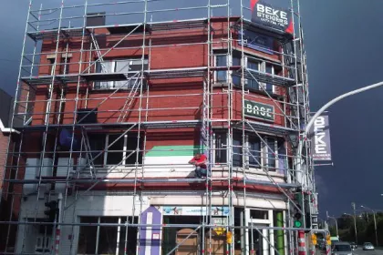 Bigger view of Beke Steigers